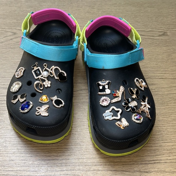 Crocs - Picture 2 of 7